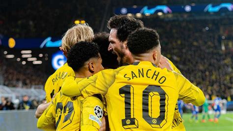 Bvb Feiert Gegen Atl Tico Madrid Eine Magische Champions League Nacht