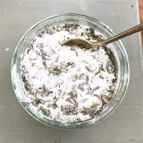 20 Uses For Baking Soda At Home Daisies And Pie