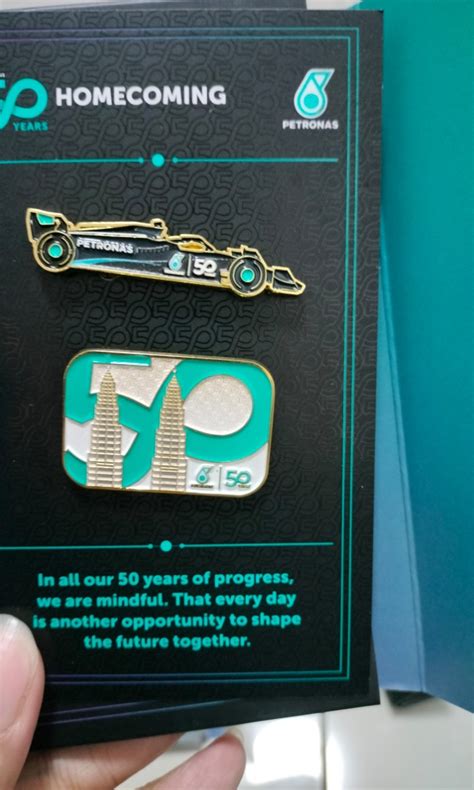 lapel pin petronas  limited hobbies toys collectibles