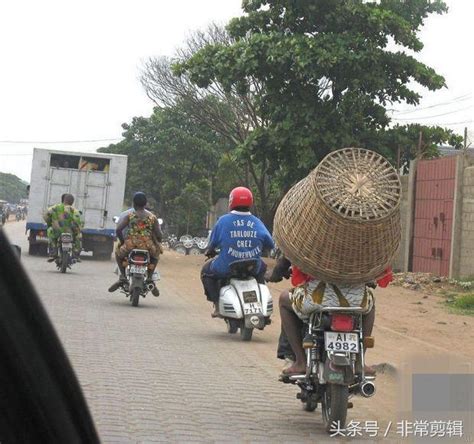 大姐，騎車的姿勢好妖嬈 每日頭條