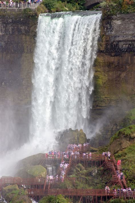 View Niagara's Horseshoe Falls From The Top At Terrapin Point - Travel ...