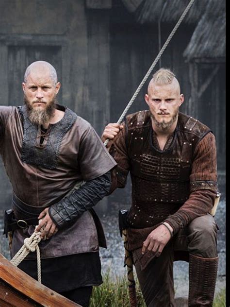 Ragnar & Björn ️ Bjorn Vikings, Vikings Travis Fimmel, Ragnar Lothbrok Vikings, Norse Vikings ...