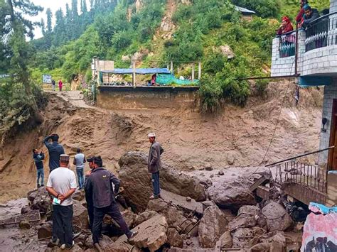 Himachal Cloudburst 3 Dead 40 Missing In Shimla Mandi Districts