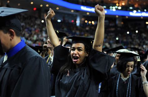 SCSU holds 2014 commencement ceremony