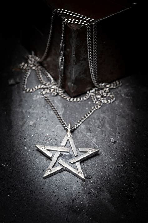 BLACK STAR Pentagram Necklace - Etsy