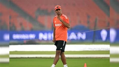 Rahul Dravid To Continue As Coach Of Indian Cricket Team Bcci Extended The Contract World