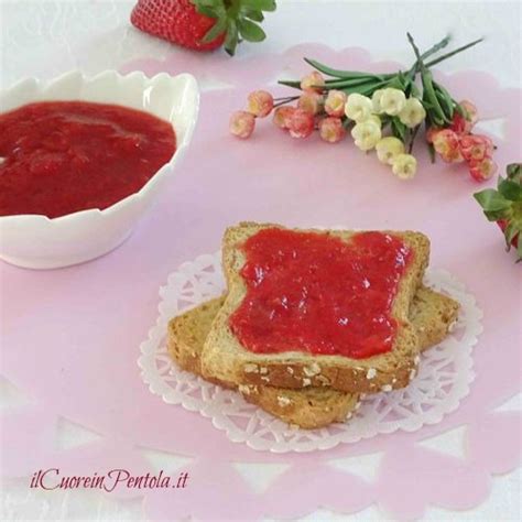 Marmellata Di Fragole Senza Zucchero Il Cuore In Pentola