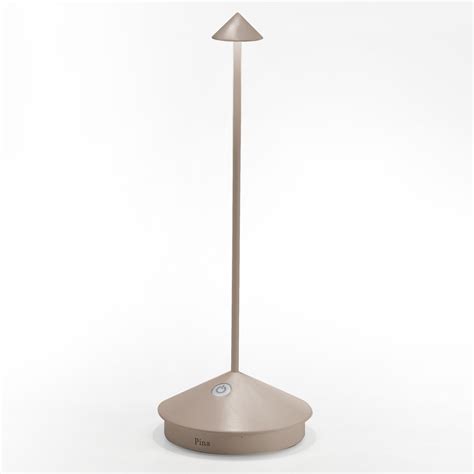 Pina Pro Table Lamp By Zafferano America Ld S Zff