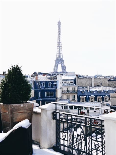 Stay in Paris: Hotel Marignan Champs-Elysées – nyctoparis