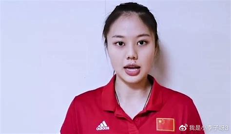 中国女排重用新人！蔡斌提到7人，肯定2位小将，解释朱婷落选原因