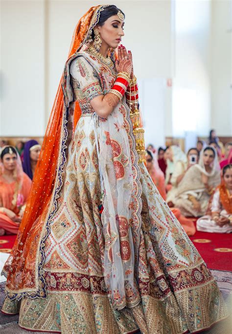 Punjabi Wedding Dresses For Bride