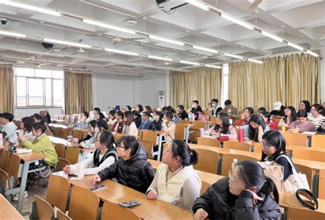 外国语学院举行考编经验交流分享会 外国语学院