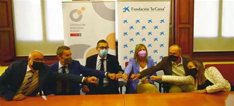 La Fundación la Caixa y CaixaBank colaboran con la UMU para ayudar a