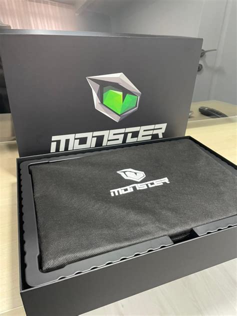 MONSTER TULPAR T7 RTX 3060 İNTEL İ7 10750H TERTEMİZ Dizüstü