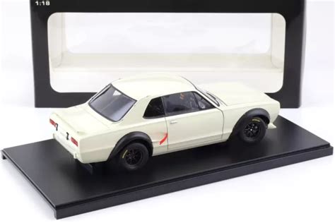 Nissan Skyline Gt R Kpgc Autoart Racing White