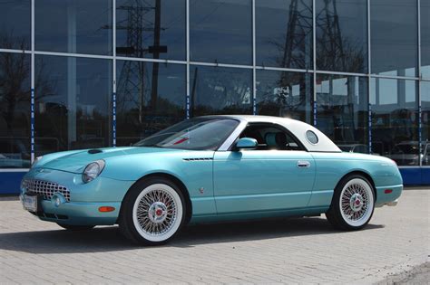 2002 Ford Thunderbird - Information and photos - MOMENTcar