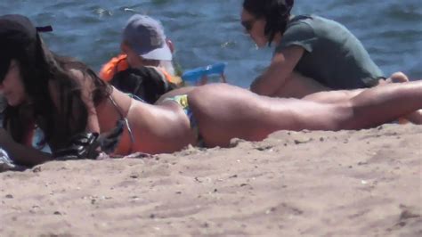 Bikini Beach Girls Videos Vol
