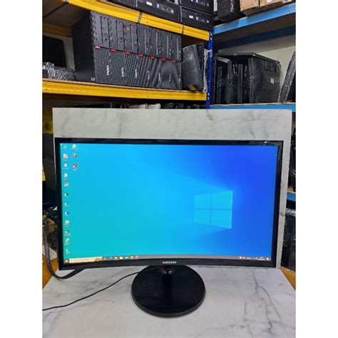 Jual MONITOR SAMSUNG CURVED PORT HDMI BARANG OBRAL DAN LIKE NEW