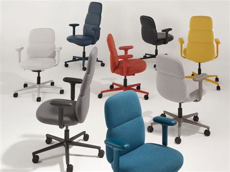 Asari Chair The Harmonious Blend Of Ergonomics And Upholstery By