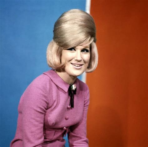 Britains Queen Of Pop 46 Beautiful Photos Of Dusty Springfield In The