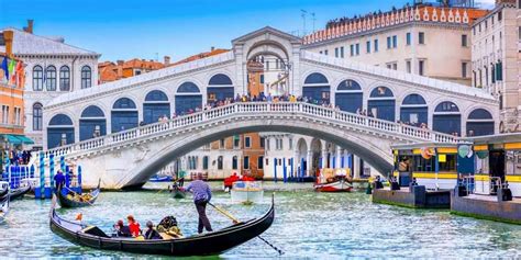 Puente de Rialto en Venecia rompecabezas en línea