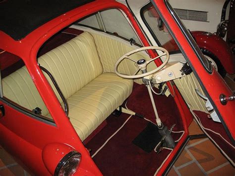 BMW Isetta - Monaco Museum - 02 | Bmw isetta, Isetta, Bmw