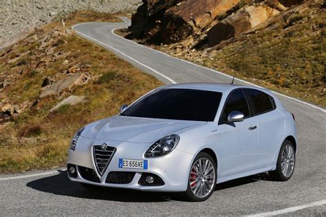 Fiche Technique Alfa Romeo Giulietta T Jet S S