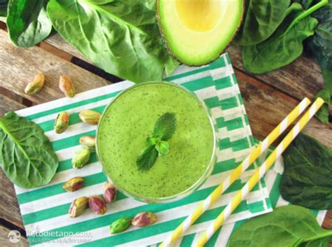 19+ Green Powder Smoothies That Taste Amazing – Happy Healthy Hippie