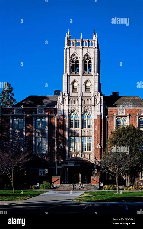 Universty Of The Pacific Hi Res Stock Photography And Images Alamy