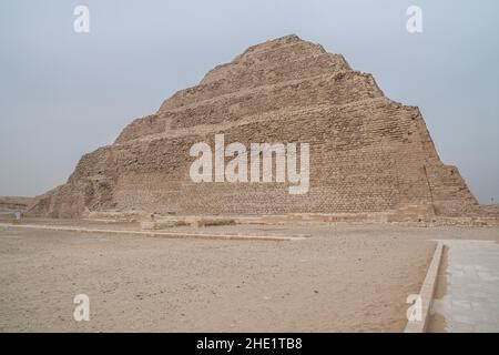 La piramide di Djoser o passo piramide la più antica Piramide nel