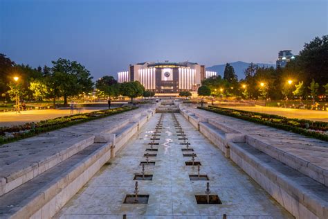 Narodowy Pałac Kultury w Sofii przewodnik zwiedzanie bilety