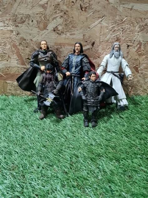 Lord Of The Rings Hobbit Action Figures X Frodo Gimli Gandalf Legolas