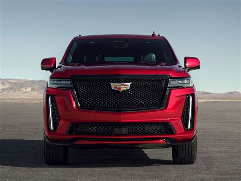 Представлен высокомощный Cadillac Escalade V 2023