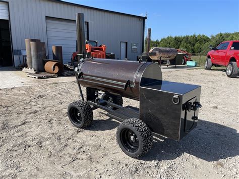 Big Phil S Custom Smokers And Metal Works Custom Smokers Custom Bbq