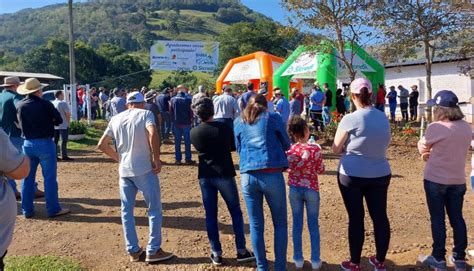 Dia de Campo reúne mais de 200 pessoas em Barra do Rio Azul Jornal