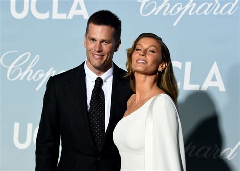 Look: Tom Brady Makes Gross Promise To NFL Fan - The Spun