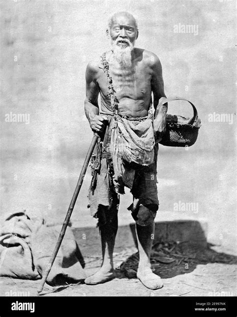 1880s clothing Black and White Stock Photos & Images - Alamy