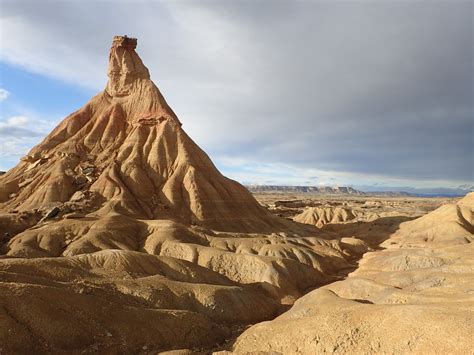 BARDENAS ET MALLOS DE RIGLOS SUR LES HAUTEURS