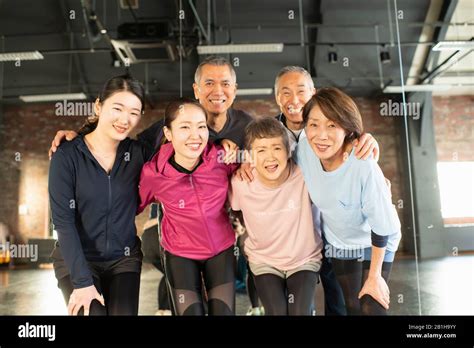 portrait  multi generation people stock photo alamy