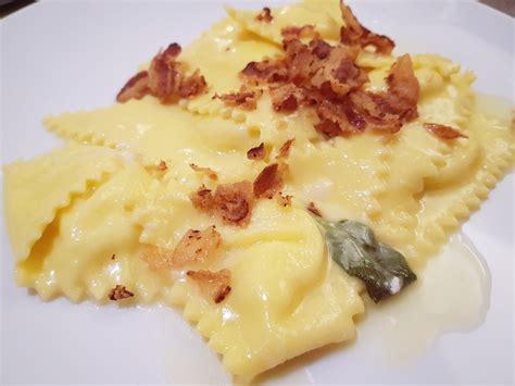 Ravioli Ripieni Di Patate Con Pancetta Croccante Romagnoli F Lli Spa