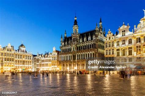 Brussels Restaurants Grand Place Photos and Premium High Res Pictures ...