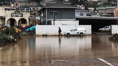 South Africa Flooding Over 300 Killed After Flooding Washed Away Roads Destroyed Homes In