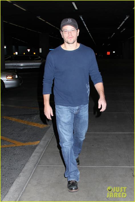 Photo: matt damon arrives in las vegas with a smile 08 | Photo 3002869 ...