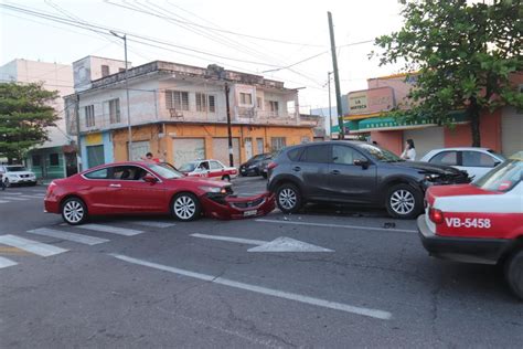 Choque En Calles De Veracruz Deja Una Persona Lesionada Xeu Noticias