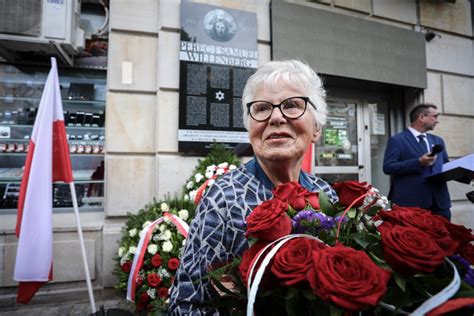 Uroczyste Ods Oni Cie Tablicy Upami Tniaj Cej Pereca I Samuela