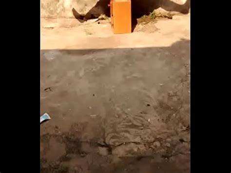 Hot Ebony Showing Pussy Outdoor XNXX