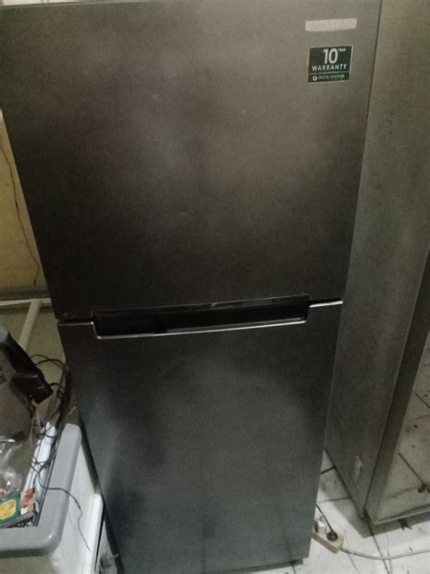 Kulkas 2 Pintu Merk Samsung Inverter Kitchen Appliances Di Carousell