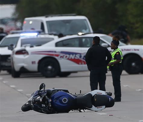 Police Motorcyclist Killed In Crash Along North Freeway