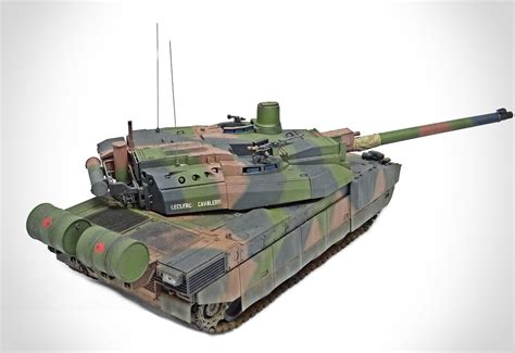 Tamiya 35362 French Main Battle Tank Leclerc Series 2