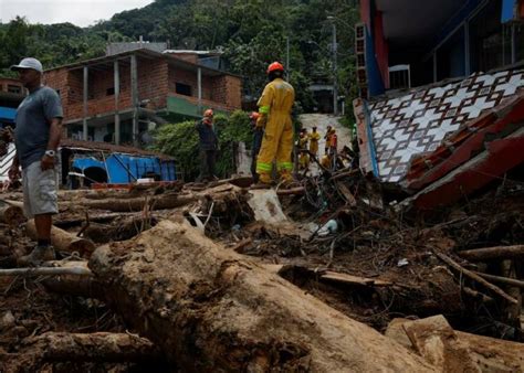 Se Elevó A 49 El Número Muertos Por Las Torrenciales Lluvias En Brasil